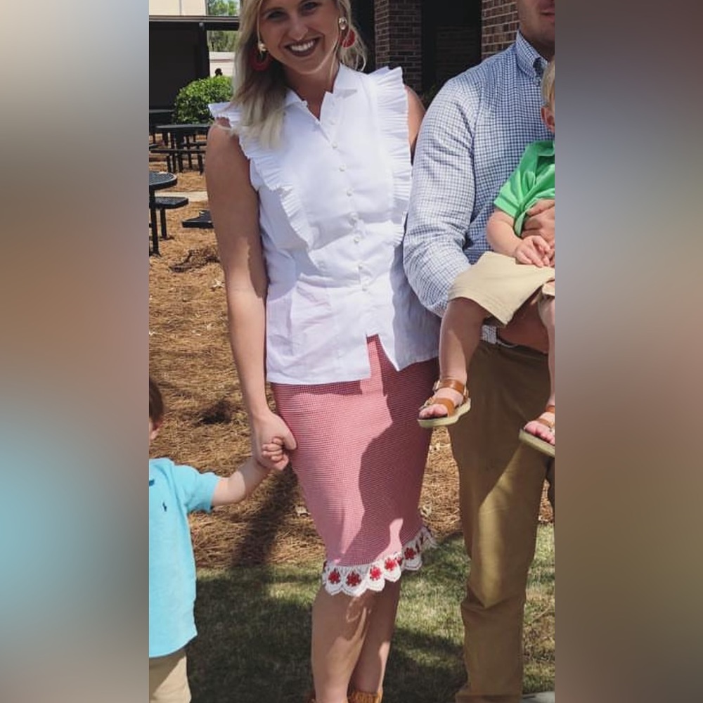 New York & Co Linen & Crochet Pencil Skirt
